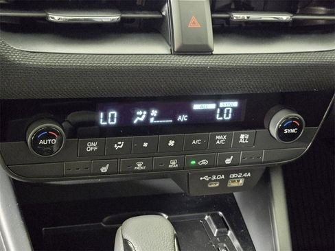 New 2026 Subaru Outback Premium image 16