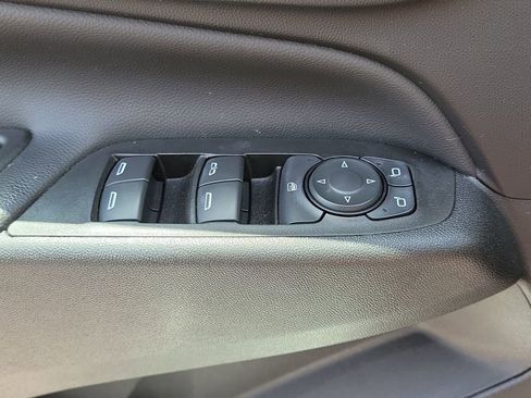 Used 2022 Chevrolet Equinox LT image 27