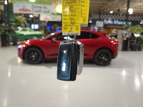 Used 2020 Jaguar I-PACE SE image 8