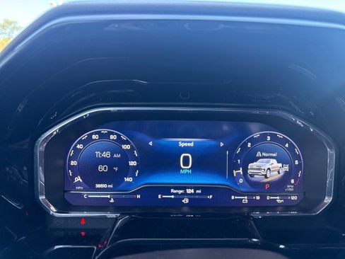 Used 2024 Chevrolet Silverado 1500 RST image 25