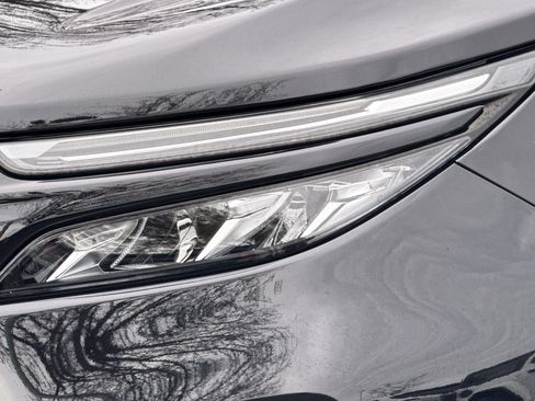 Certified 2024 Chevrolet Equinox RS w/ LPO, Floor Liner Package image 10