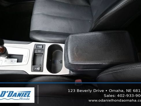 Used 2013 Subaru Legacy 2.5i Limited AWD/4WD image 35