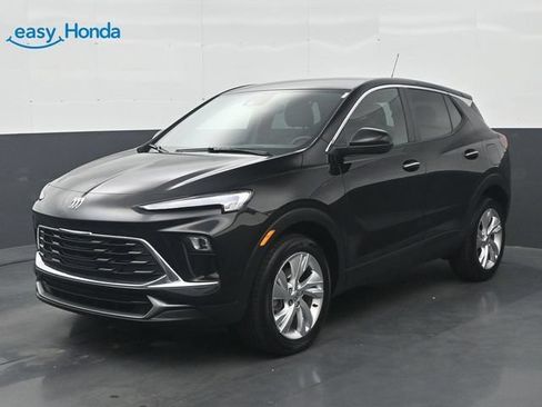 Used 2025 Buick Encore GX Preferred FWD image 3