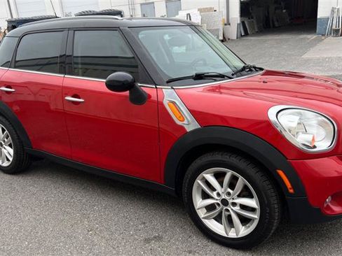 Used 2014 MINI Cooper Countryman FWD image 13