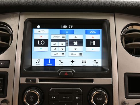 Used 2017 Ford Expedition EL XLT w/ Equipment Group 202A image 35