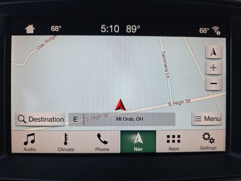 Used 2017 Ford Explorer XLT w/ Equipment Group 202A AWD/4WD image 26