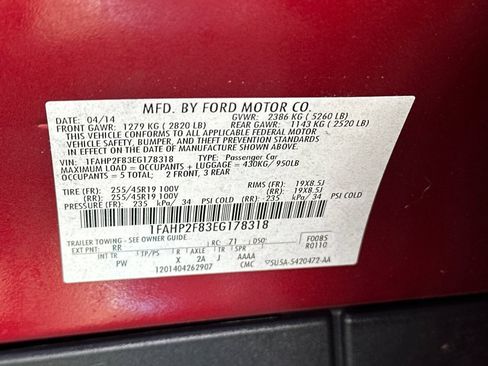 Used 2014 Ford Taurus Limited FWD image 32