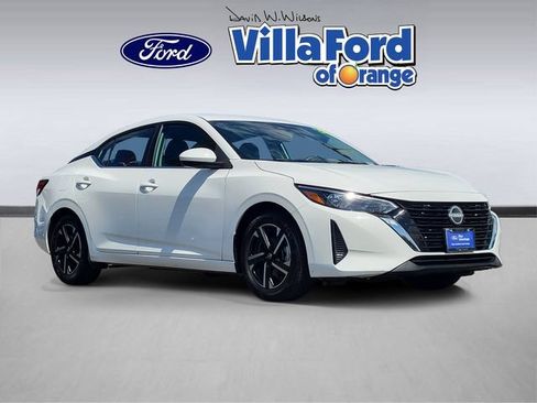 Used 2024 Nissan Sentra SV FWD image 1
