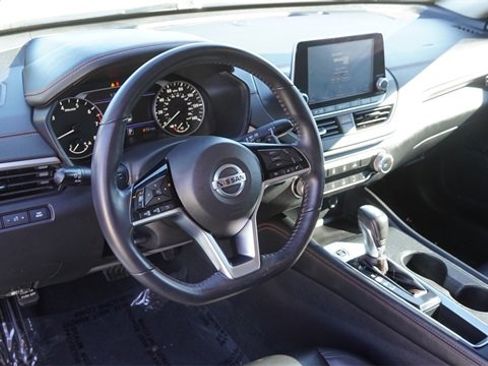 Used 2020 Nissan Altima 2.5 SR image 18
