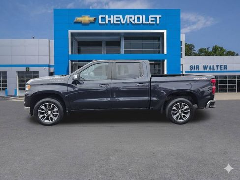 Used 2022 Chevrolet Silverado 1500 LT image 9