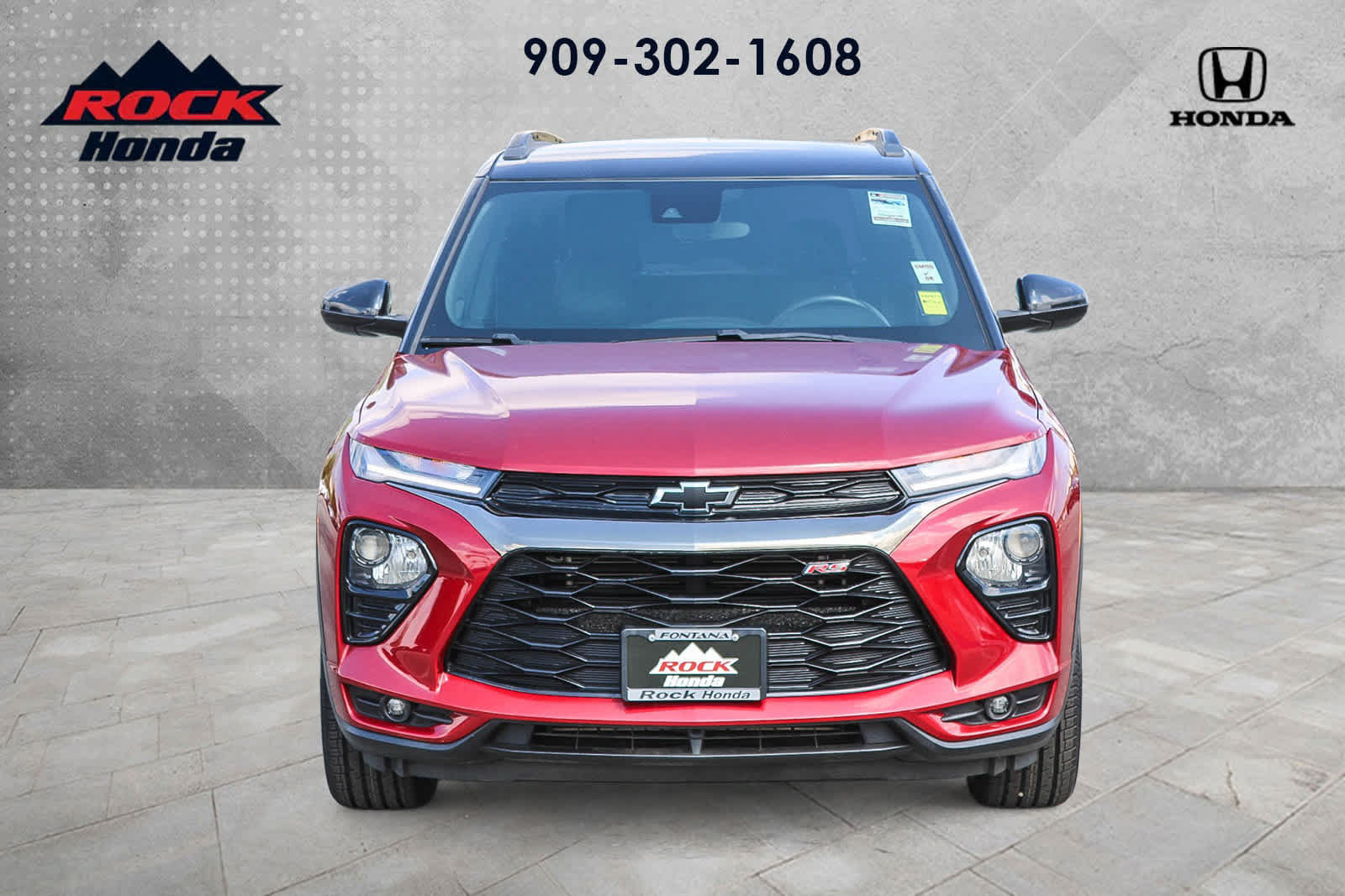 Used 2021 Chevrolet TrailBlazer RS FWD image 2