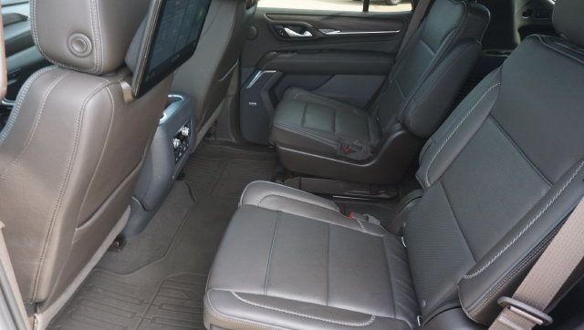 Certified 2021 GMC Yukon Denali w/ Denali Ultimate Package AWD/4WD image 28