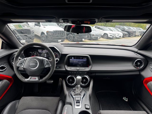 Used 2022 Chevrolet Camaro SS RWD image 36