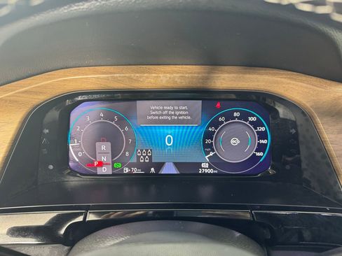 Used 2024 Volkswagen Atlas SE image 22