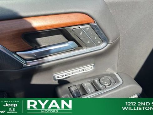 Used 2022 GMC Sierra 1500 Denali AWD/4WD image 21