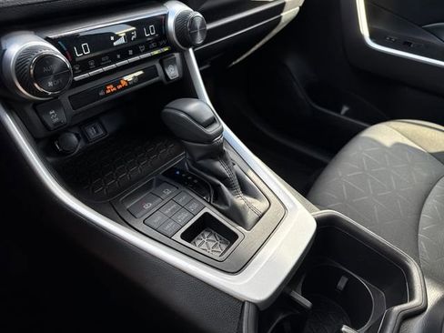 Used 2023 Toyota RAV4 XLE AWD/4WD image 25