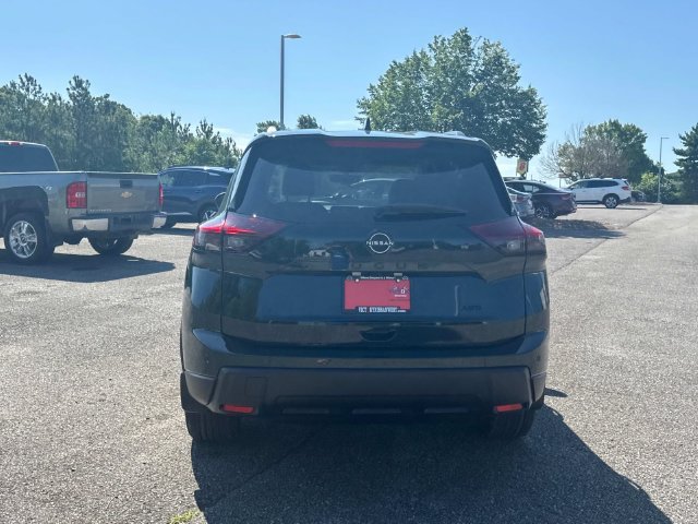 New 2026 Nissan Rogue Dark Armor AWD/4WD image 5