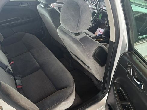 Used 2014 Chevrolet Impala Limited LS FWD image 16
