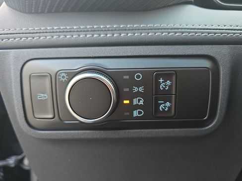 New 2026 Ford Mustang Premium image 25