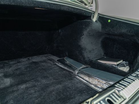 Used 2013 Rolls-Royce Ghost image 35