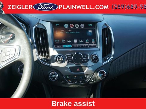 Used 2016 Chevrolet Cruze LT w/ Sun And Sound Package FWD image 13