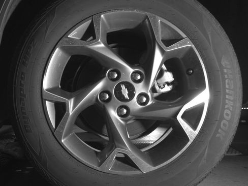 Used 2025 Chevrolet Trax LT w/ LT Convenience Package FWD image 14