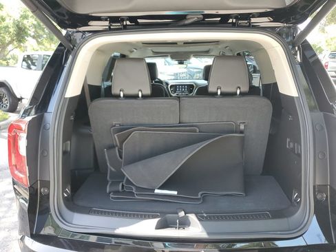 Certified 2023 GMC Acadia Denali w/ Black Diamond Edition FWD image 26