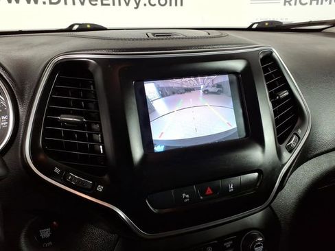 Certified 2020 Jeep Cherokee Latitude Lux w/ Quick Order Package 26H Lux image 24