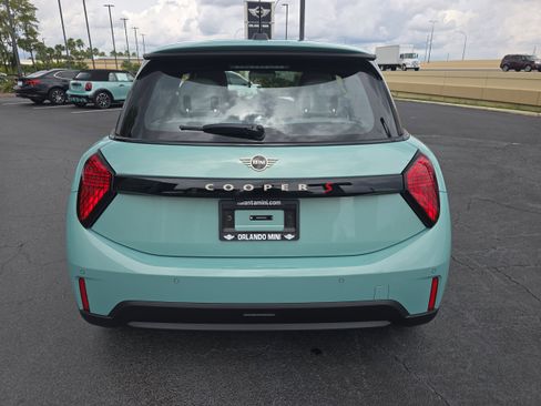 New 2026 MINI Cooper S image 4