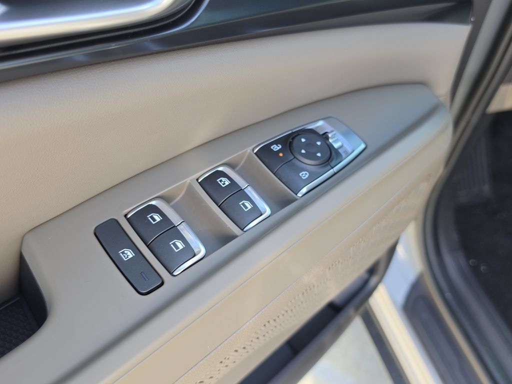 New 2027 Kia Carnival LX FWD image 20