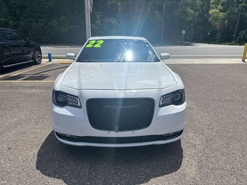 Used 2022 Chrysler 300 S RWD image 11