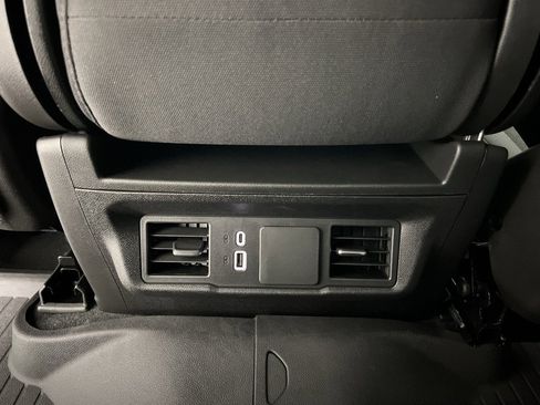 New 2026 Chevrolet Silverado 1500 Custom Trail Boss w/ LPO, Dark Essentials Package image 19