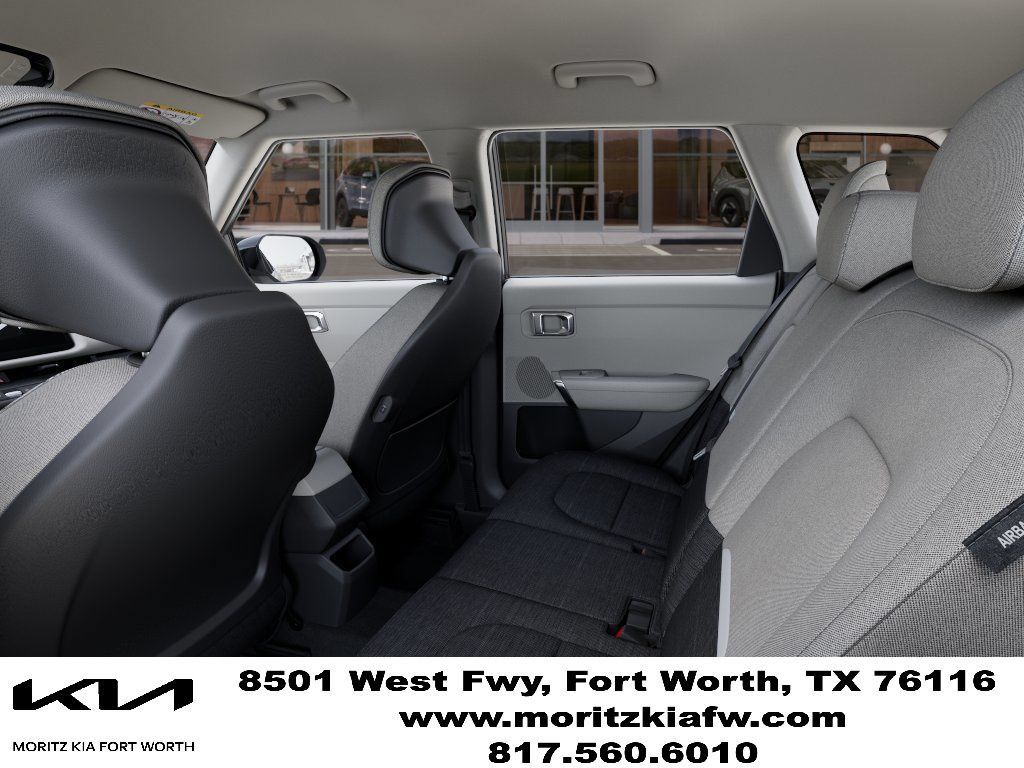 New 2027 Kia Seltos S FWD image 18