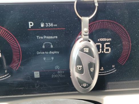 Used 2025 Hyundai Tucson SEL image 6