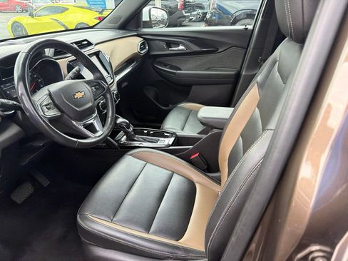 Used 2021 Chevrolet TrailBlazer ACTIV w/ Convenience Package FWD image 6