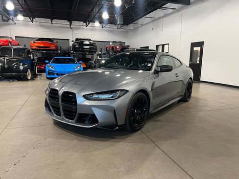 Used 2024 BMW M4 Coupe w/ M Carbon Exterior Package image 7