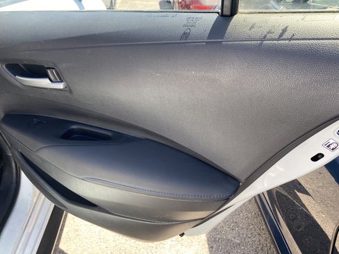 Used 2022 Toyota Corolla SE w/ Carpet Mat Package (TMS) FWD image 16