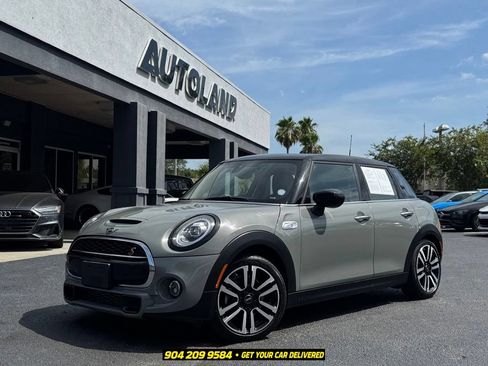 Used 2021 MINI Cooper S FWD image 1