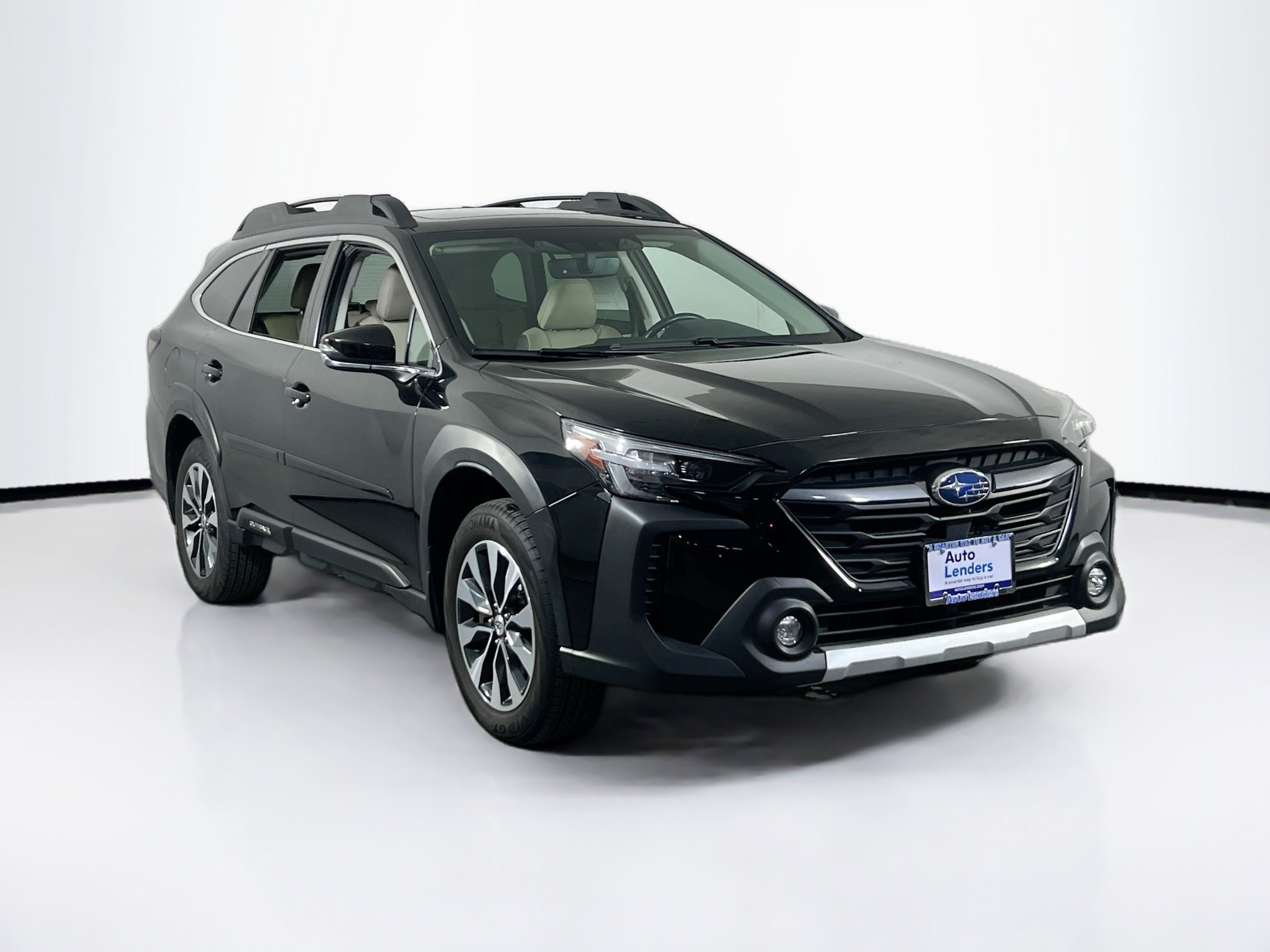 Used 2023 Subaru Outback Limited AWD/4WD image 3