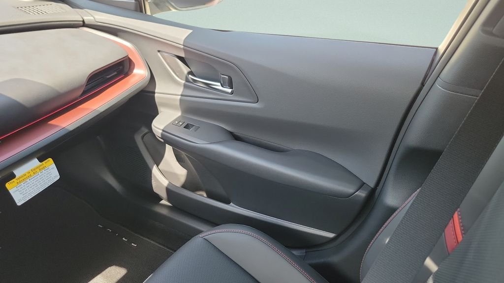 New 2026 Toyota Prius Plug-In Hybrid FWD image 13