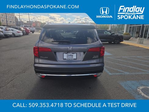 Used 2017 Honda Pilot Elite image 4