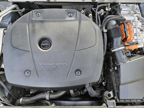 Used 2023 Volvo S60 T8 Plus w/ Climate Package AWD/4WD image 31