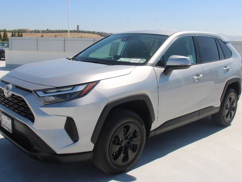 Certified 2024 Toyota RAV4 LE FWD image 6