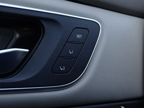 Used 2021 Nissan Rogue SL image 39