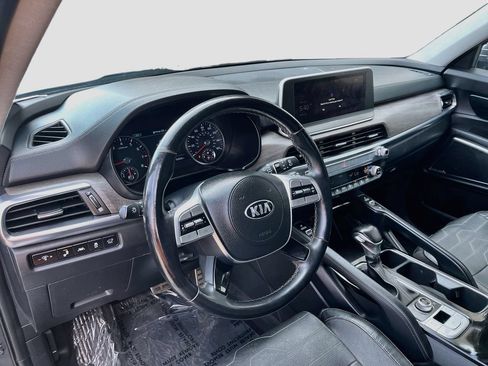 Used 2021 Kia Telluride SX w/ SX Prestige Package AWD/4WD image 9
