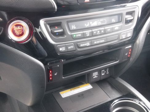 Used 2023 Honda Ridgeline Black Edition image 30