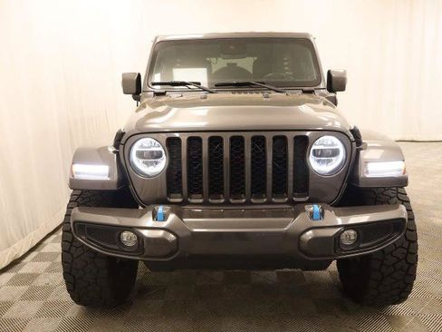 Used 2021 Jeep Wrangler Unlimited Sahara AWD/4WD image 24