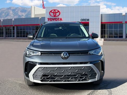 Used 2025 Volkswagen Taos S AWD/4WD image 2