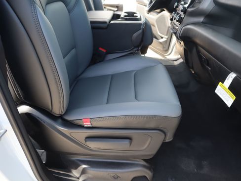 New 2026 RAM 1500 Tradesman AWD/4WD image 12