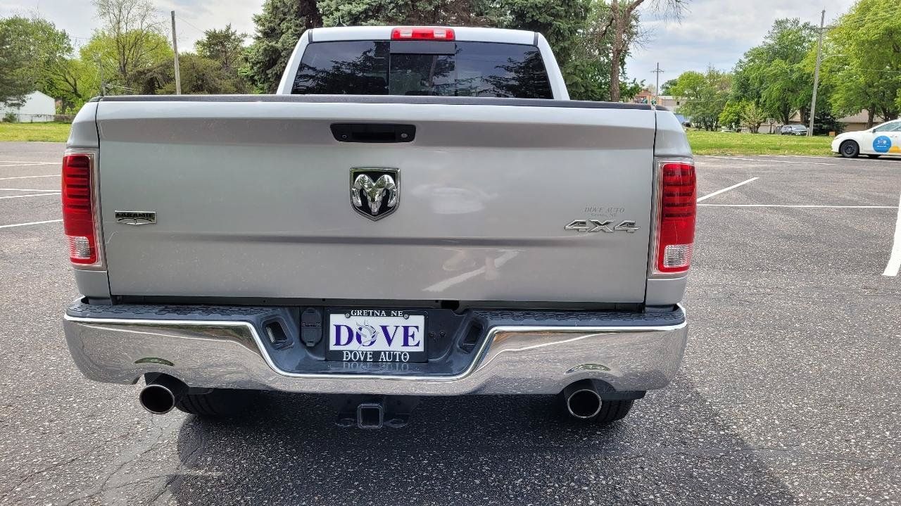 Used 2017 RAM 1500 Laramie AWD/4WD image 8